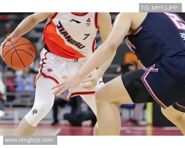 深圳篮球队战术创新引领潮流助力球队实现新高度